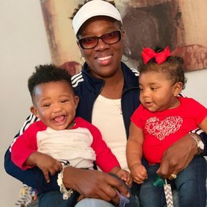 Meet your Posher, Sharon